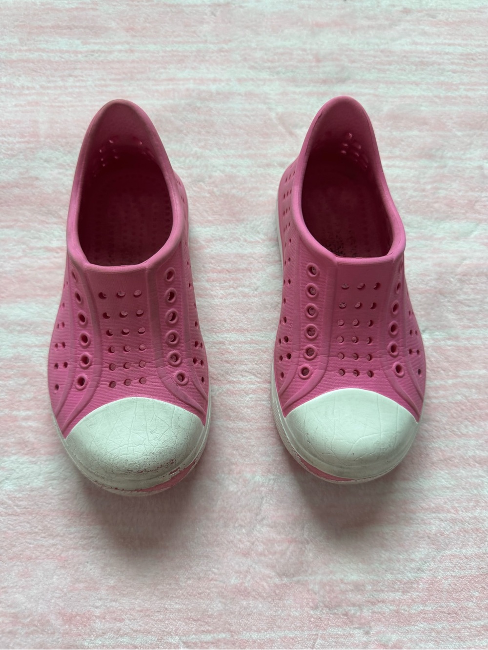 wonder nation Pink Slip-On Water-Friendly Kids Shoes with White Toe Caps